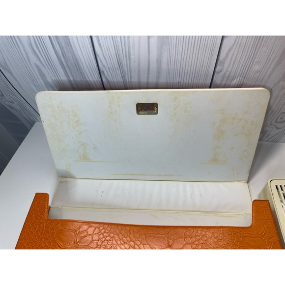 Vintage Bercy Mirror Go Lightly Lighted Makeup Mirror w/Case - Picture 10 of 10